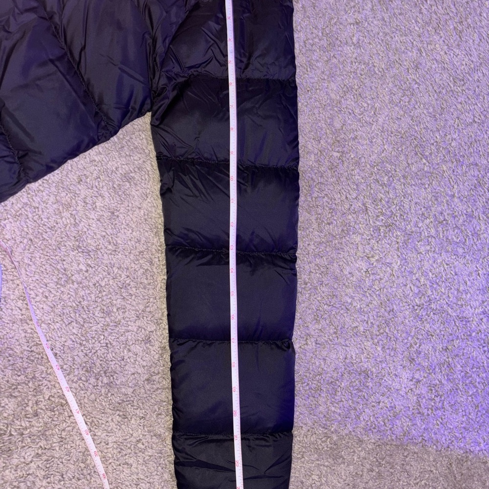 The North Face Women's Puffer Jacket - Picture 12 of 14